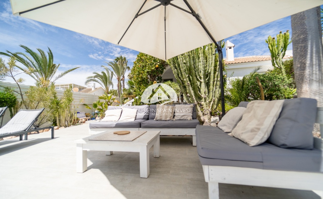 Resale - Villa - Torrevieja - La Siesta - El Chaparral - San Luis