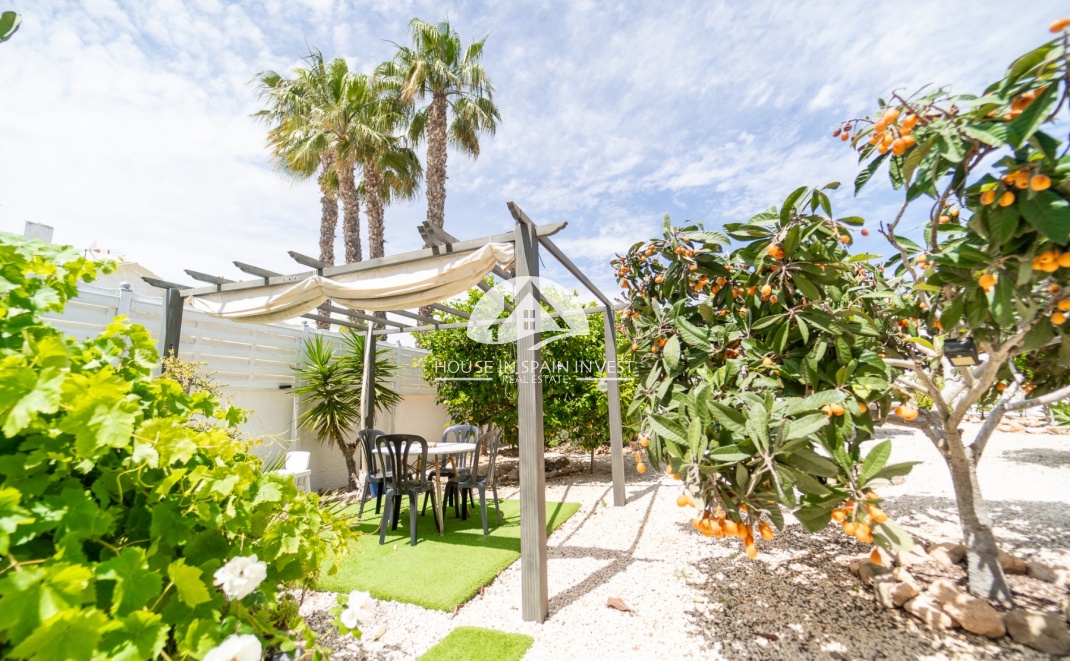 Resale - Villa - Torrevieja - La Siesta - El Chaparral - San Luis