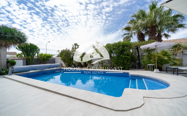 Resale - Villa - Torrevieja - La Siesta - El Chaparral - San Luis