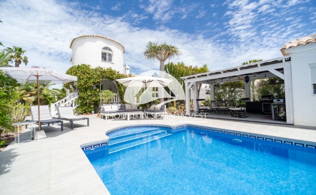 Resale - Villa - Torrevieja - La Siesta - El Chaparral - San Luis