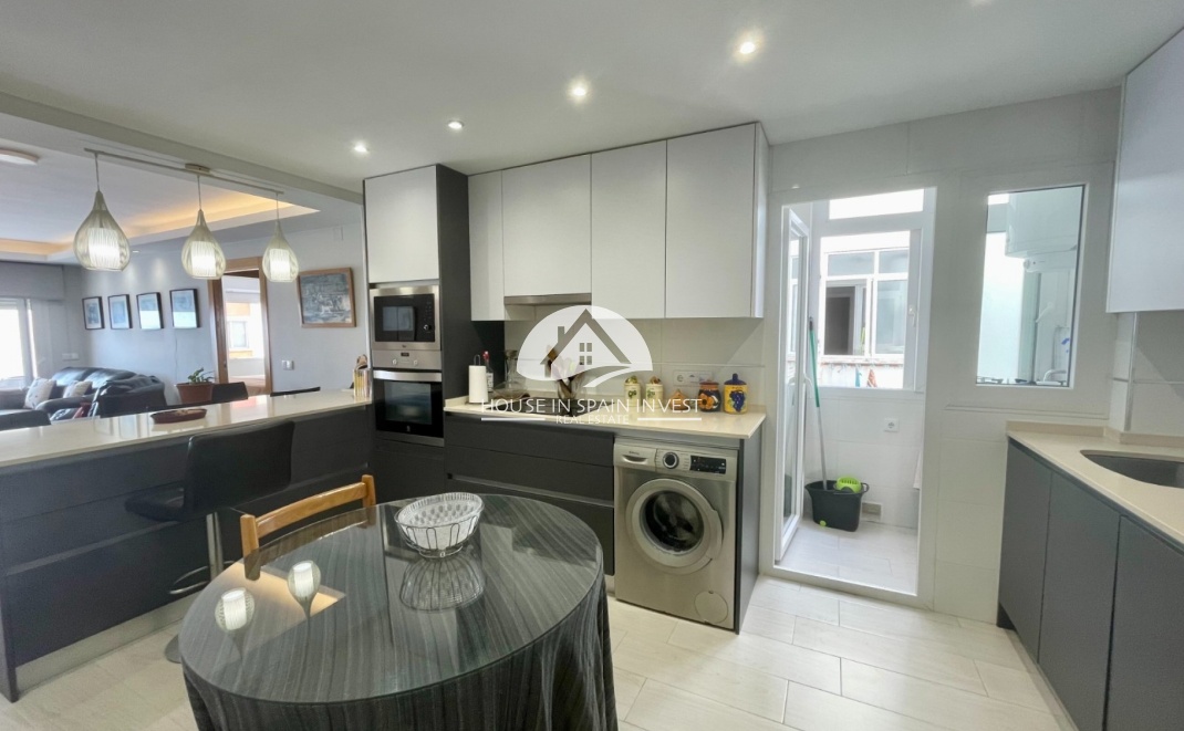 Herverkoop - Appartement - Torrevieja - Playa del Cura