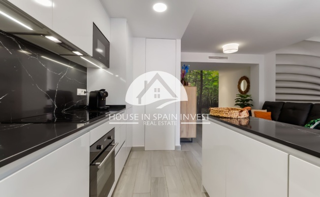 Herverkoop - Appartement - Torrevieja - Playa del Cura