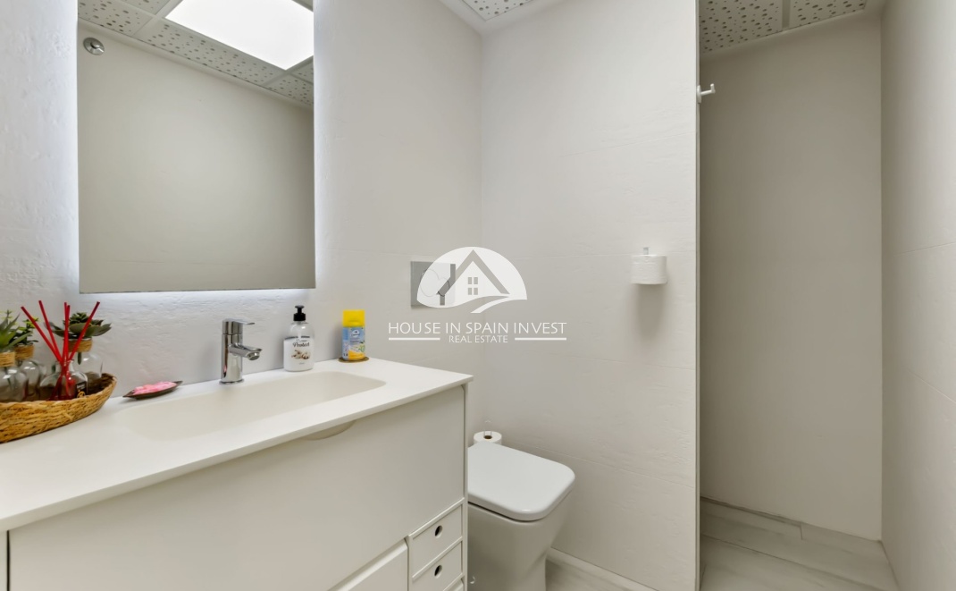 Herverkoop - Appartement - Torrevieja - Playa del Cura