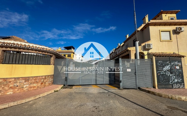 Reventa - Adosado - Torrevieja - Nueva Torrevieja