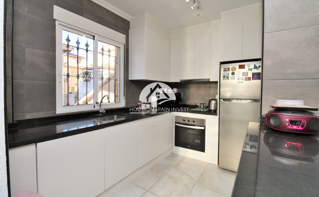 Herverkoop - Villa - Orihuela Costa - Playa Flamenca