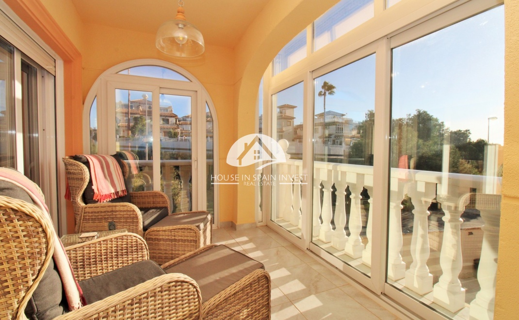 Herverkoop - Villa - Orihuela Costa - Playa Flamenca