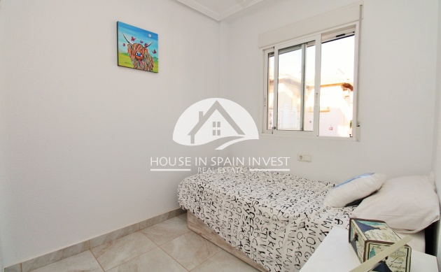 Herverkoop - Villa - Orihuela Costa - Playa Flamenca