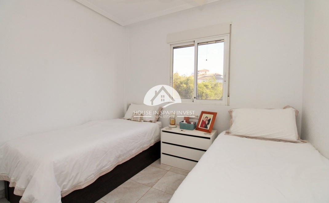 Herverkoop - Villa - Orihuela Costa - Playa Flamenca