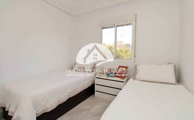 Herverkoop - Villa - Orihuela Costa - Playa Flamenca