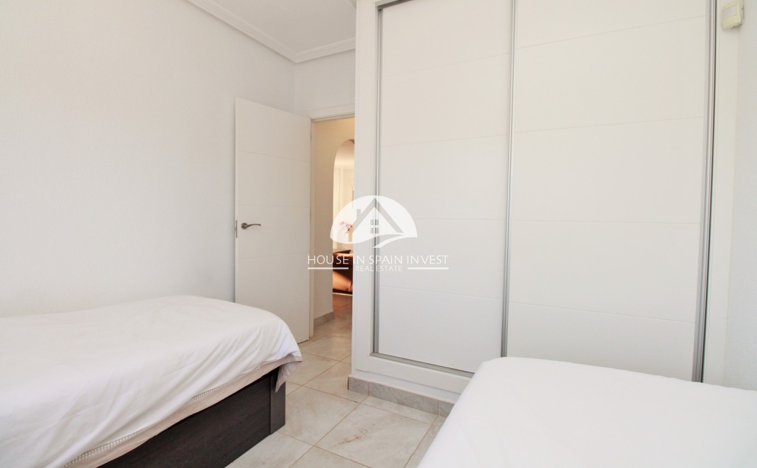 Herverkoop - Villa - Orihuela Costa - Playa Flamenca