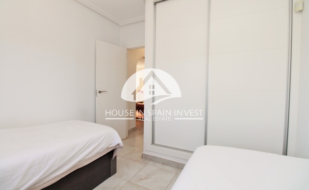 Herverkoop - Villa - Orihuela Costa - Playa Flamenca