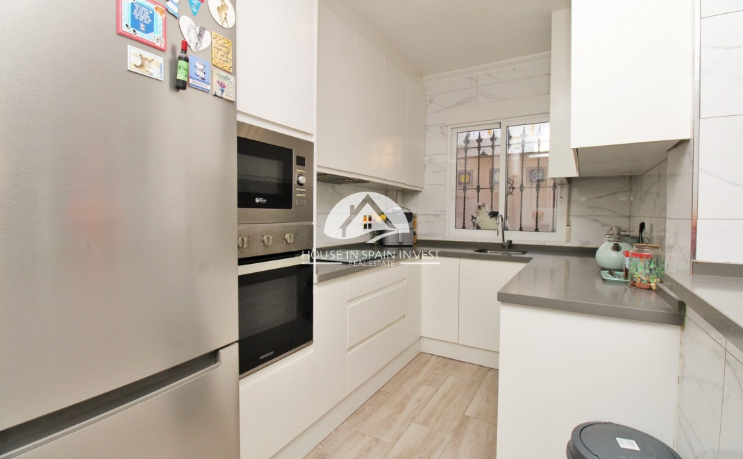 Herverkoop - Villa - Orihuela Costa - Playa Flamenca