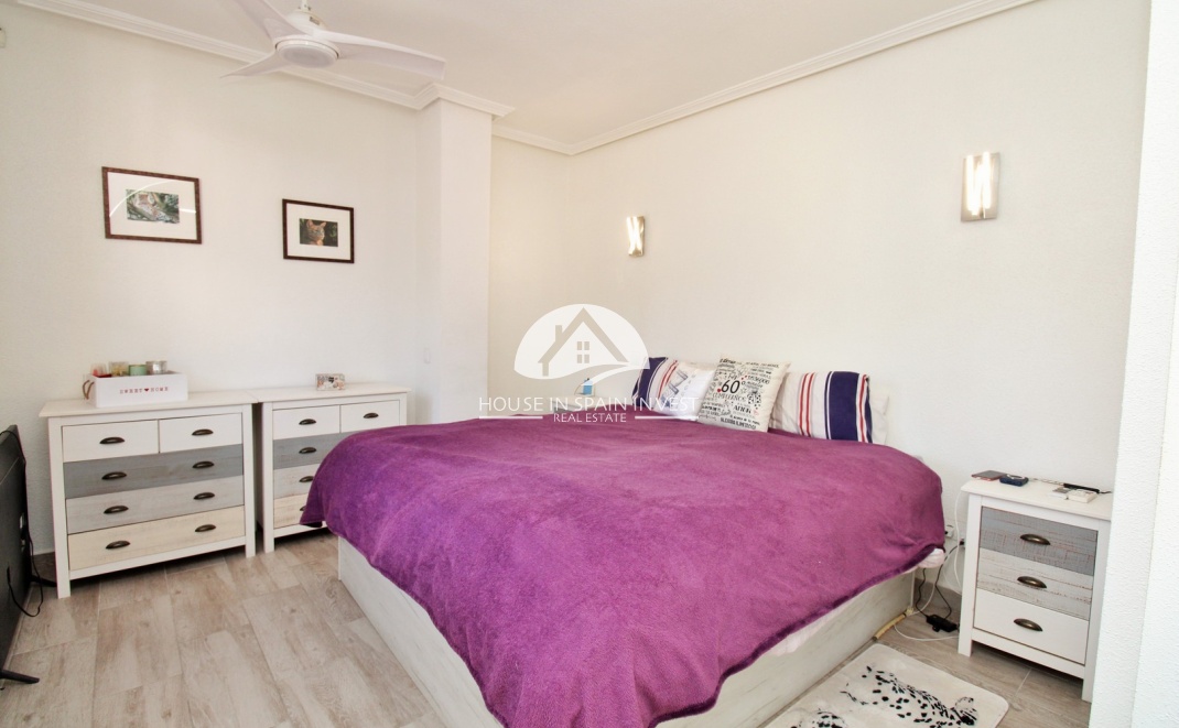 Herverkoop - Villa - Orihuela Costa - Playa Flamenca