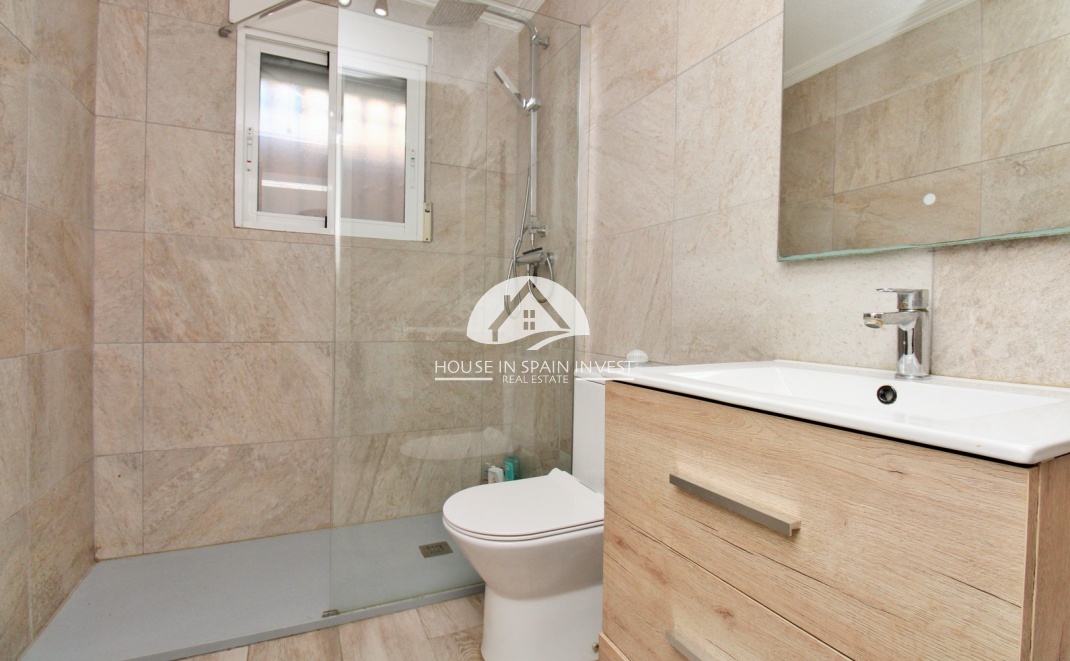 Herverkoop - Villa - Orihuela Costa - Playa Flamenca