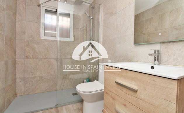 Herverkoop - Villa - Orihuela Costa - Playa Flamenca