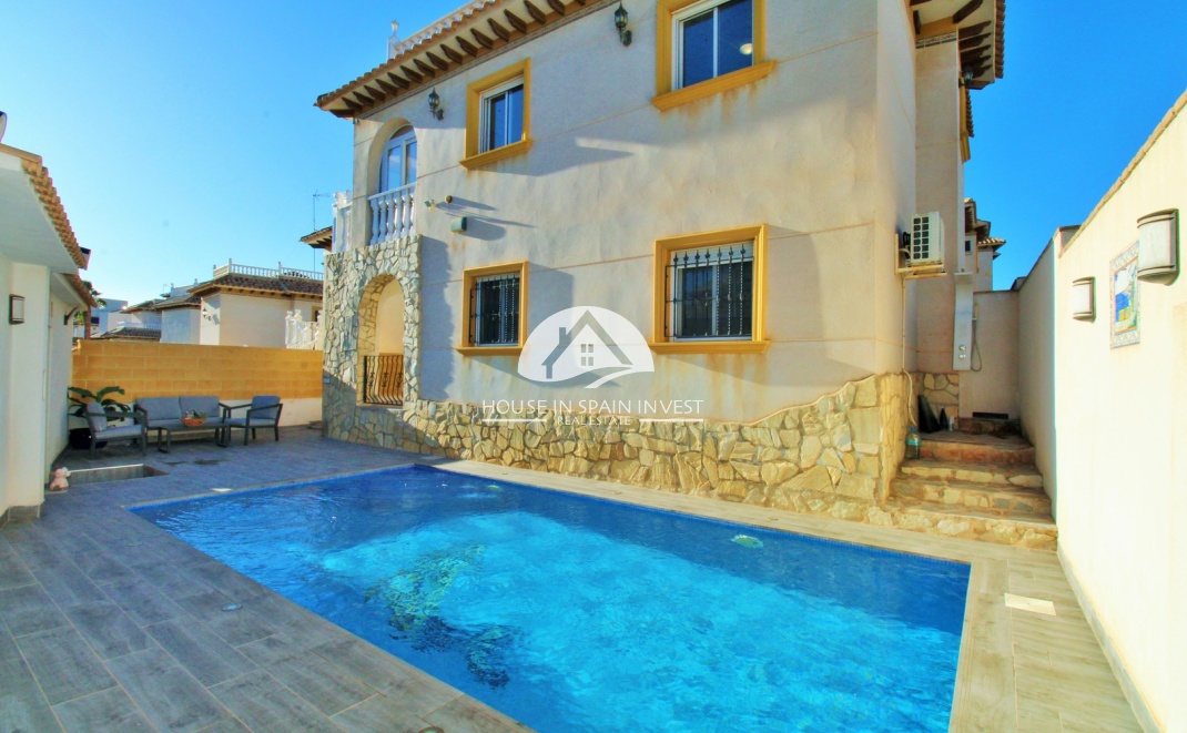 Herverkoop - Villa - Orihuela Costa - Playa Flamenca