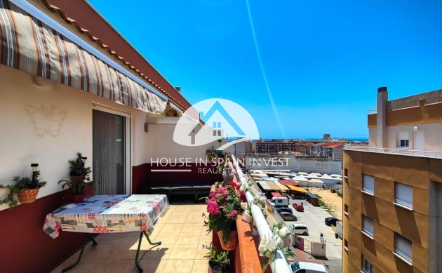 Resale - Apartment  - Torrevieja - Playa del Cura
