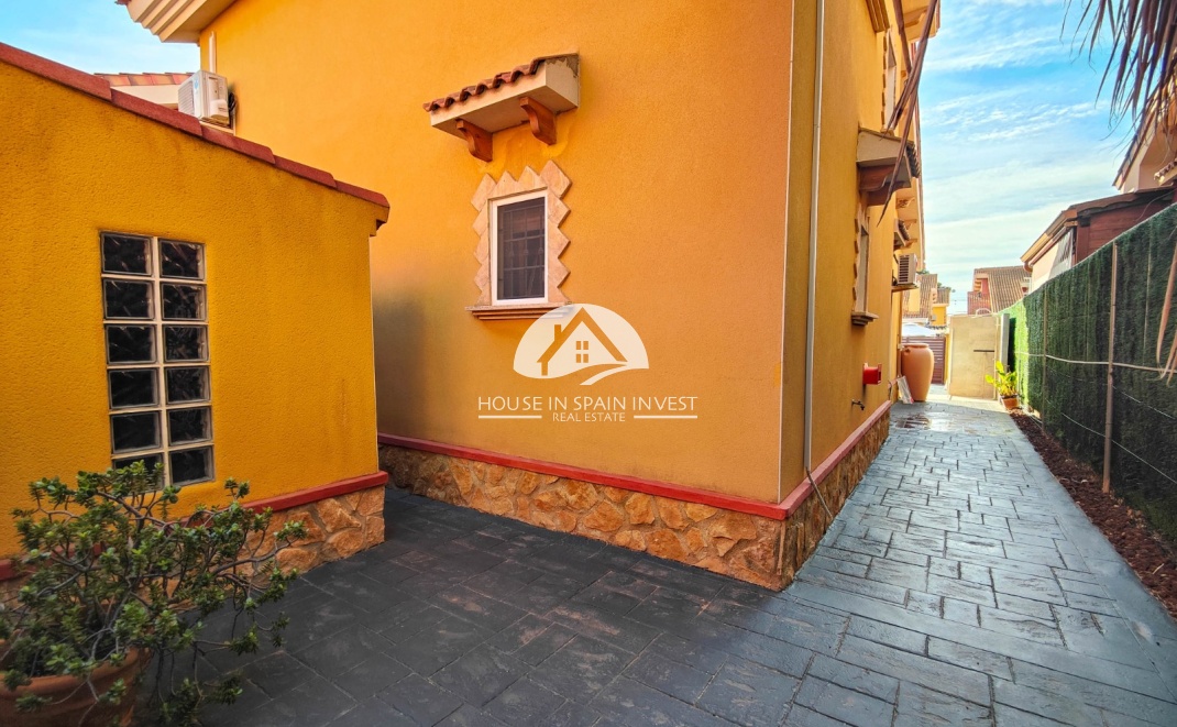 Herverkoop - Villa - Guardamar del Segura - Guardamar - El Raso