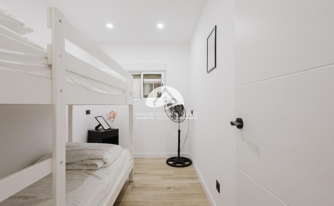 Reventa - Apartamento - Torrevieja - El Acequión - Los Náufragos