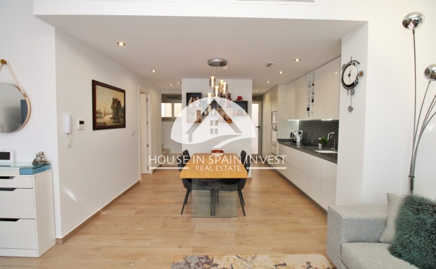 Herverkoop - Villa - Orihuela Costa - Villamartín