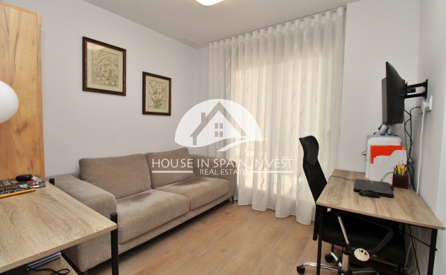 Herverkoop - Villa - Orihuela Costa - Villamartín