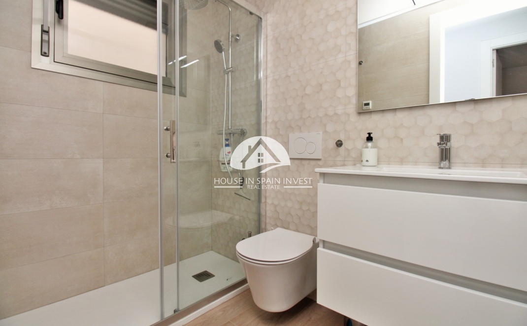 Herverkoop - Villa - Orihuela Costa - Villamartín