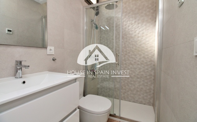 Herverkoop - Villa - Orihuela Costa - Villamartín