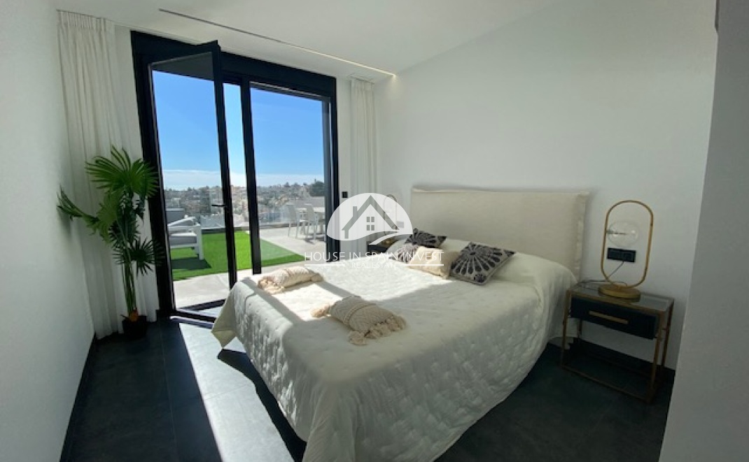 Reventa - Chalet - Torrevieja - Los Balcones  