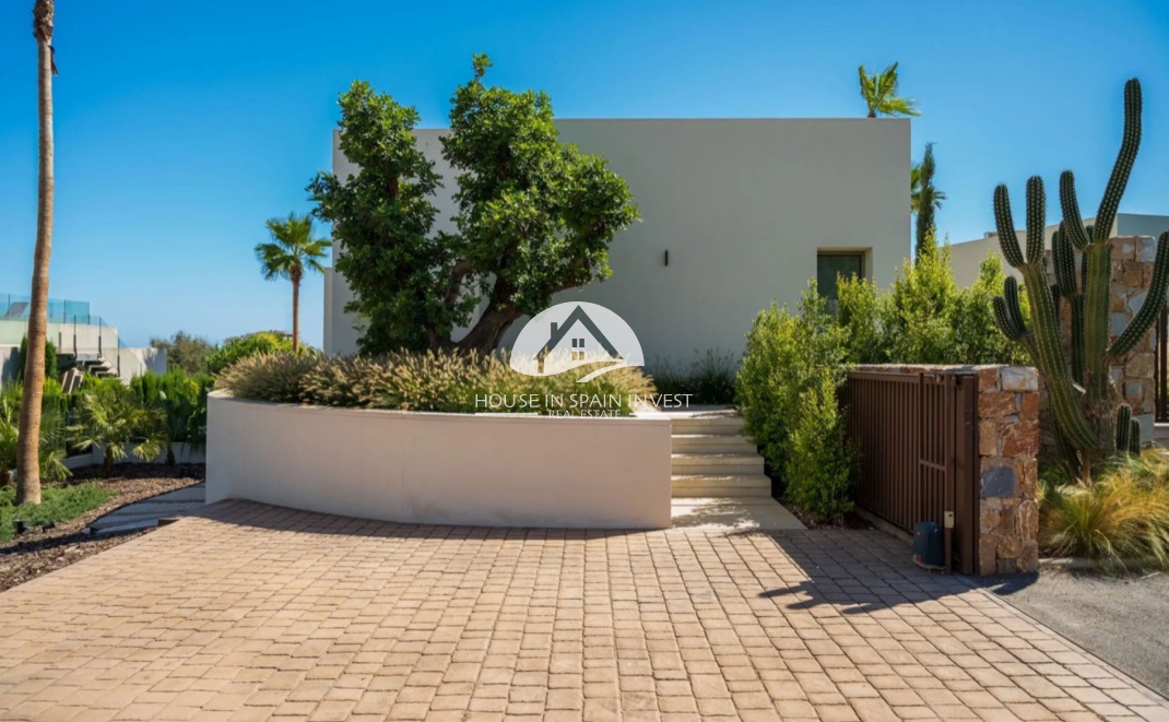 Herverkoop - Villa - San Miguel de Salinas - Las Colinas Golf