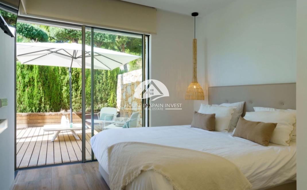 Herverkoop - Villa - San Miguel de Salinas - Las Colinas Golf