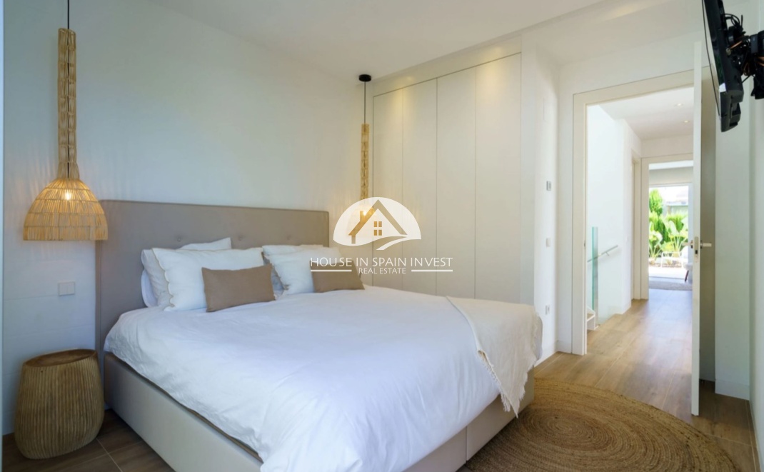 Herverkoop - Villa - San Miguel de Salinas - Las Colinas Golf