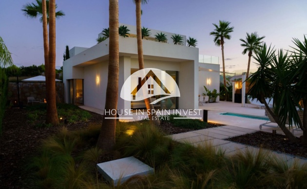 Herverkoop - Villa - San Miguel de Salinas - Las Colinas Golf