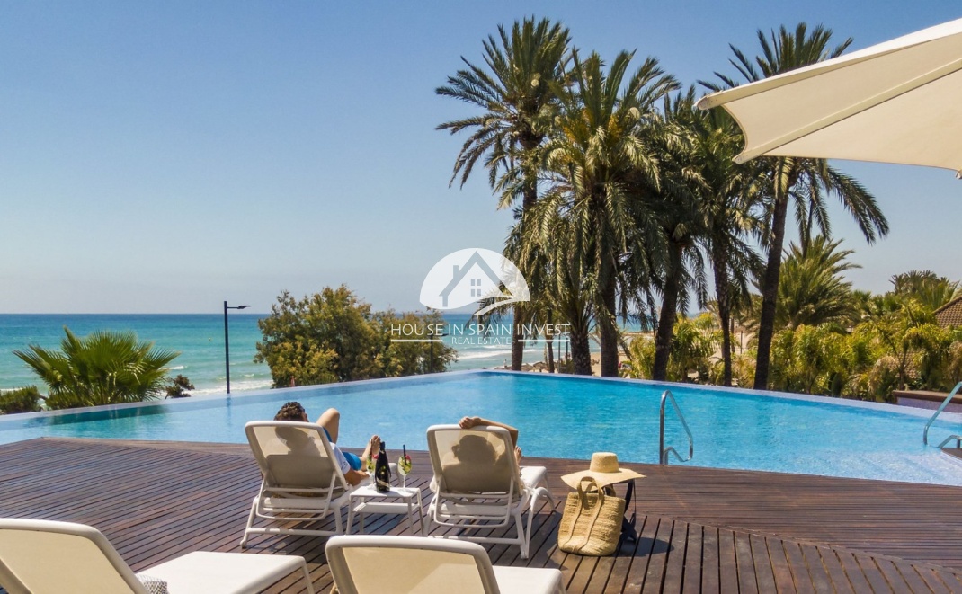 Herverkoop - Villa - San Miguel de Salinas - Las Colinas Golf