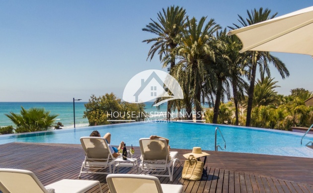 Herverkoop - Villa - San Miguel de Salinas - Las Colinas Golf