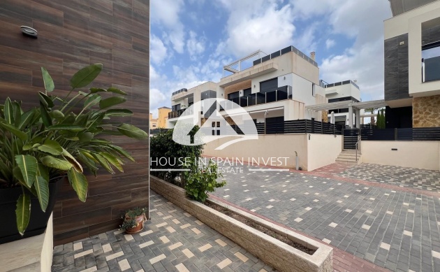 Herverkoop - Villa - Orihuela Costa - Lomas De Cabo Roig