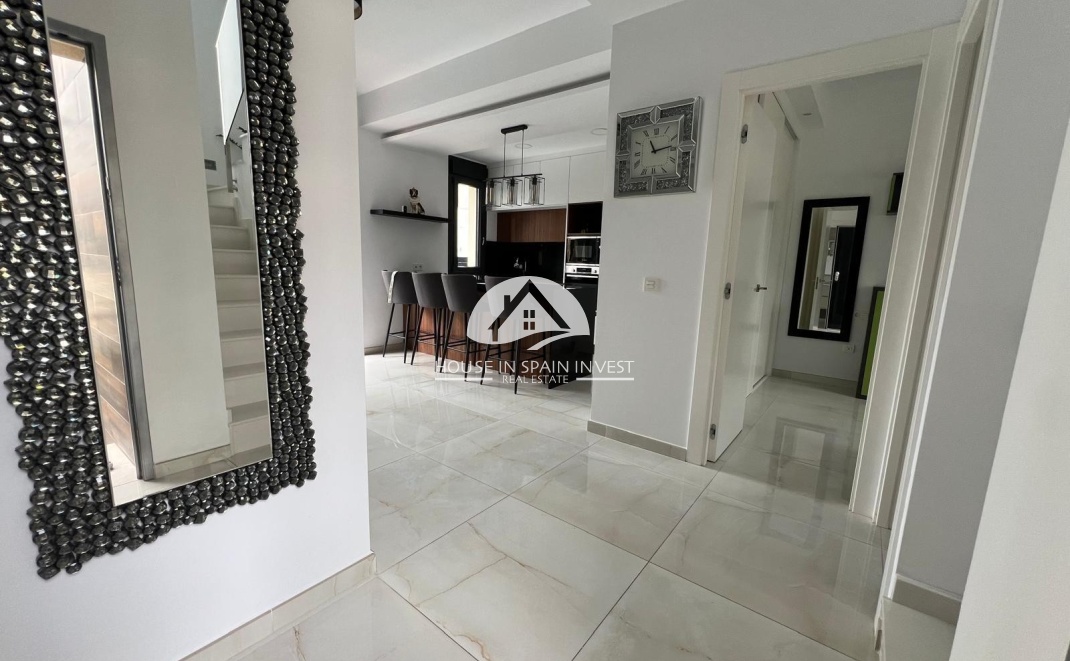 Herverkoop - Villa - Orihuela Costa - Lomas De Cabo Roig