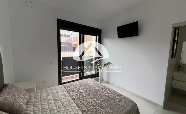 Herverkoop - Villa - Orihuela Costa - Lomas De Cabo Roig