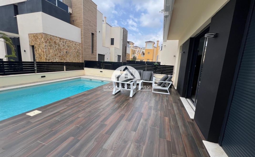 Herverkoop - Villa - Orihuela Costa - Lomas De Cabo Roig