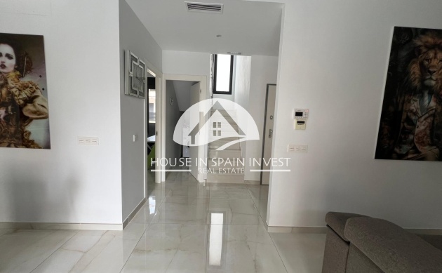 Herverkoop - Villa - Orihuela Costa - Lomas De Cabo Roig