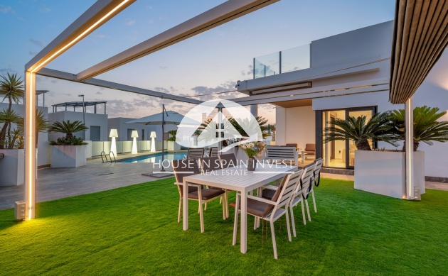 Herverkoop - Villa - Orihuela Costa - Villamartín