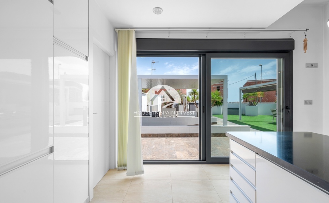 Herverkoop - Villa - Orihuela Costa - Villamartín