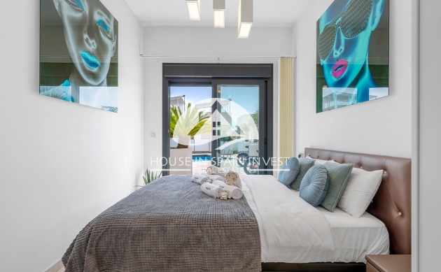 Herverkoop - Villa - Orihuela Costa - Villamartín