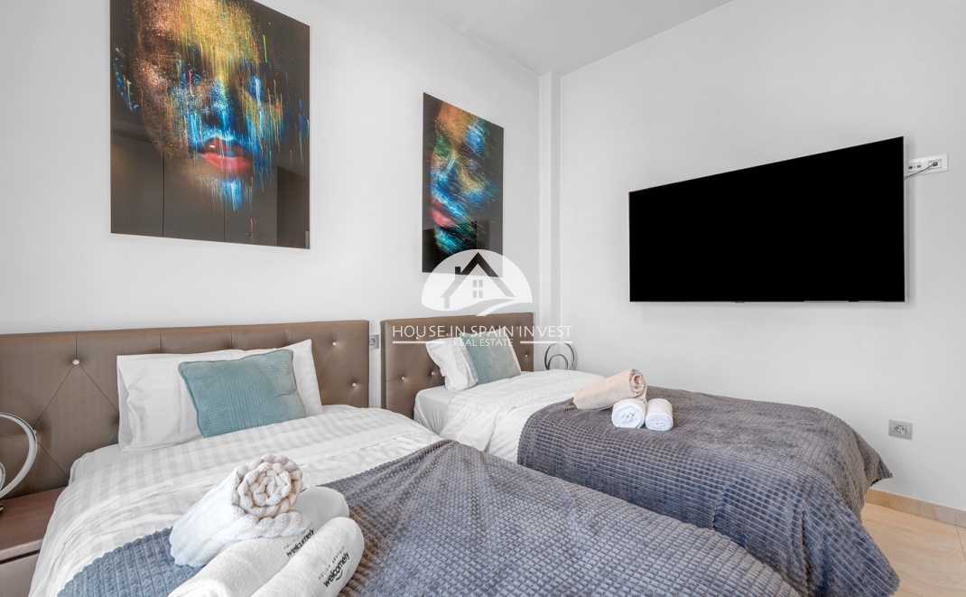 Herverkoop - Villa - Orihuela Costa - Villamartín