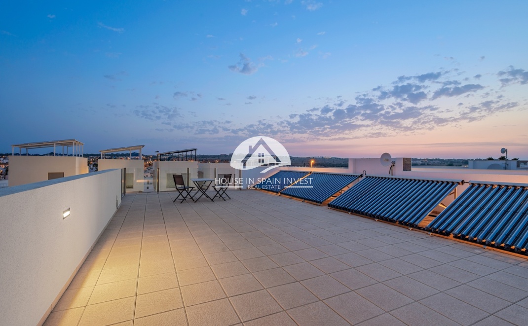 Herverkoop - Villa - Orihuela Costa - Villamartín