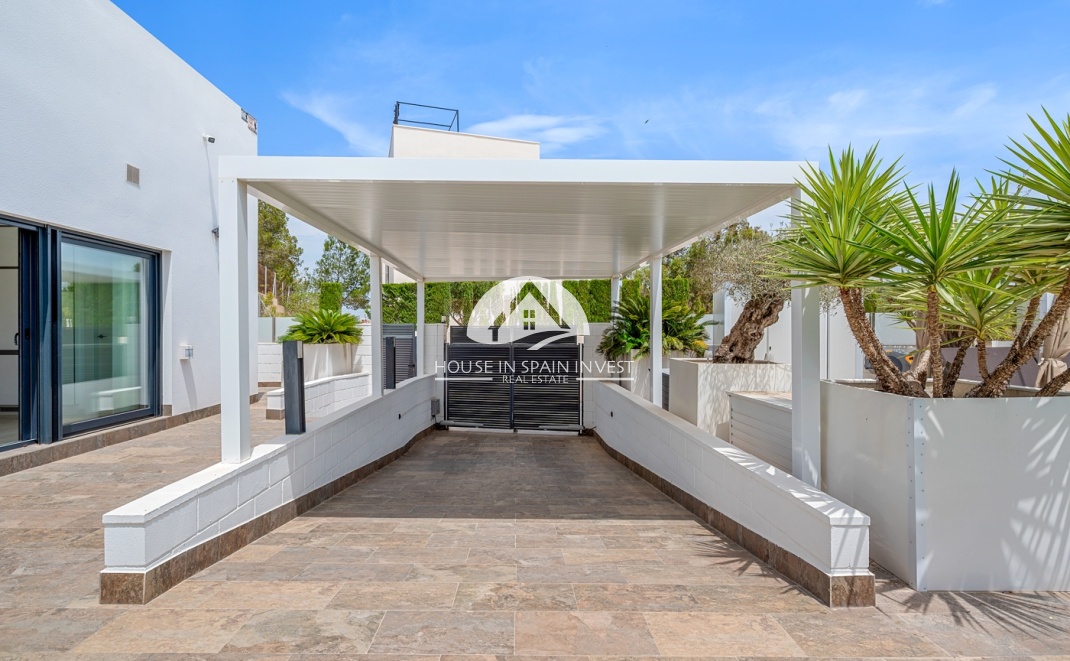 Herverkoop - Villa - Orihuela Costa - Villamartín