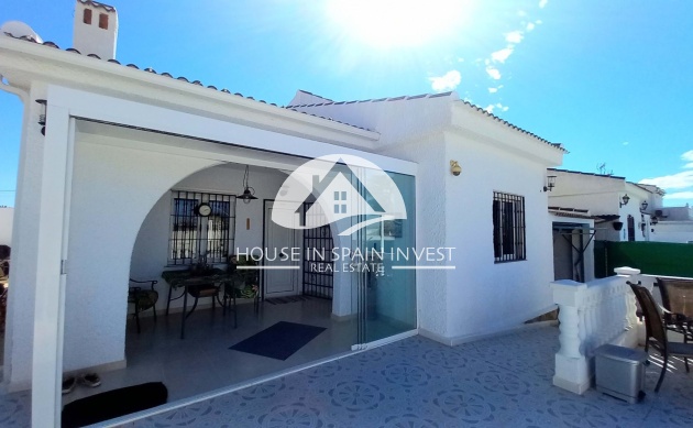 Resale - Villa - Torrevieja - La Siesta - El Chaparral - San Luis