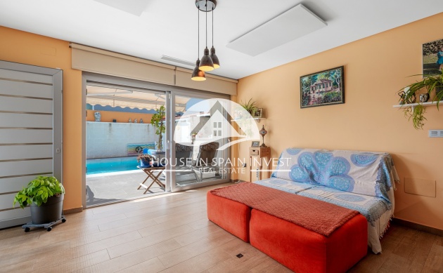 Resale - Villa - Benijofar