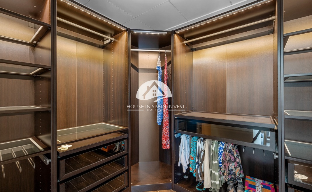 Resale - Villa - Benijofar