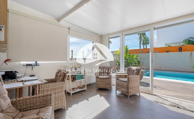 Resale - Villa - Benijofar