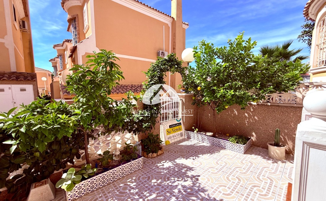 Herverkoop - Villa - Orihuela Costa - Villamartín